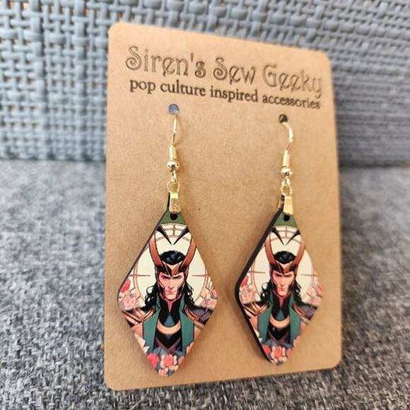 Loki Marvel Comics MCU Disney Earrings - Picture 3 of 3